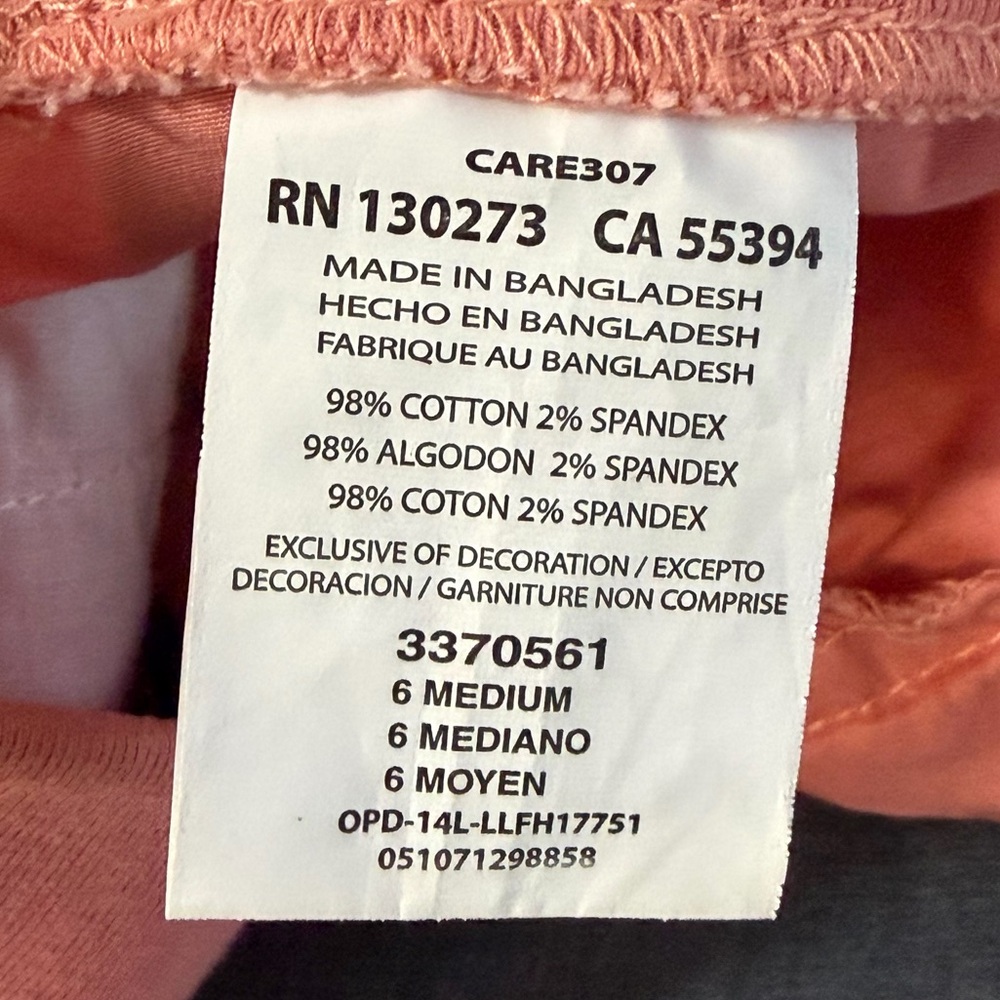 Lee Relaxed Fit Cargo Coral Pink Cotton Capri Pants - Great Condition - Size 6 - Picture 7 of 7